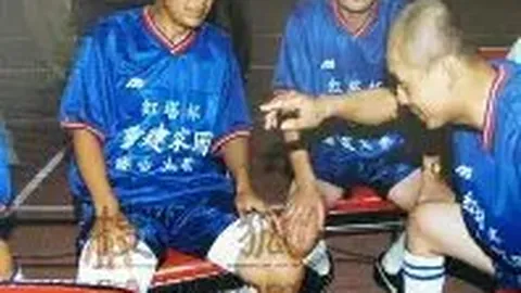 刘德华公开结婚15年妻子真容，朱丽蒨资料简介曝光