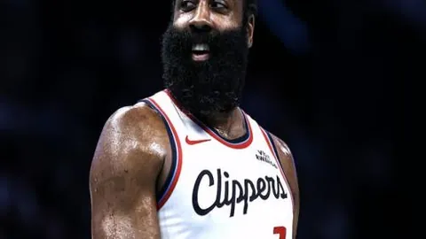 欧文左膝前交叉韧带修复成功，关节与半月板无损